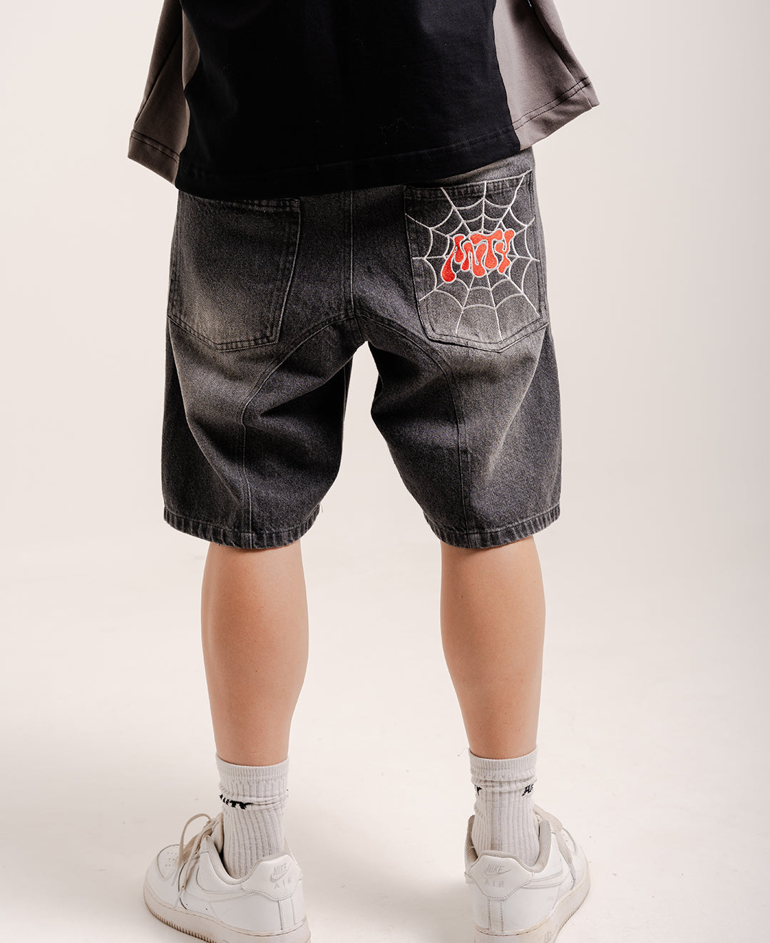 SHORT JEANS ANTY DIVISION BLACK